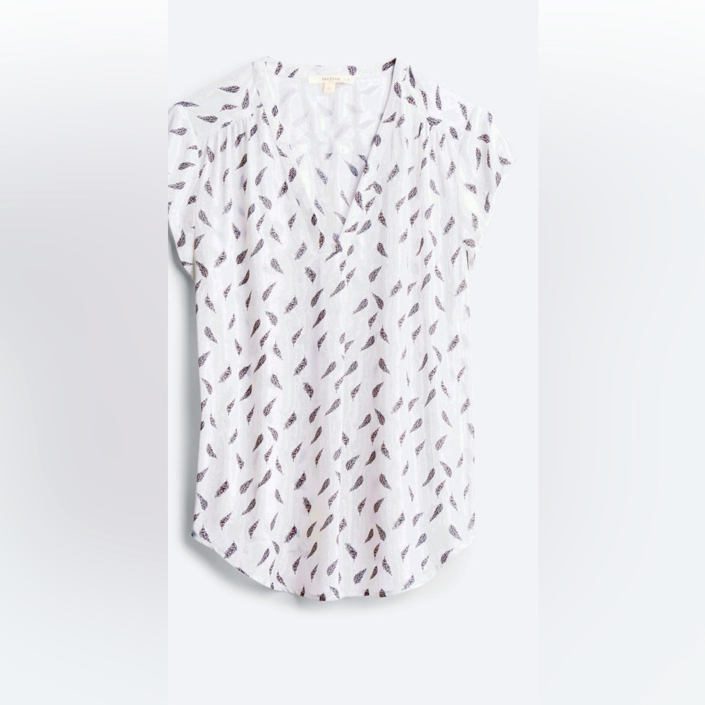 FUN2FUN
Lillian V Neck Blouse xl
